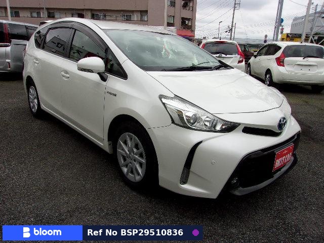 2015 Toyota Prius Alpha