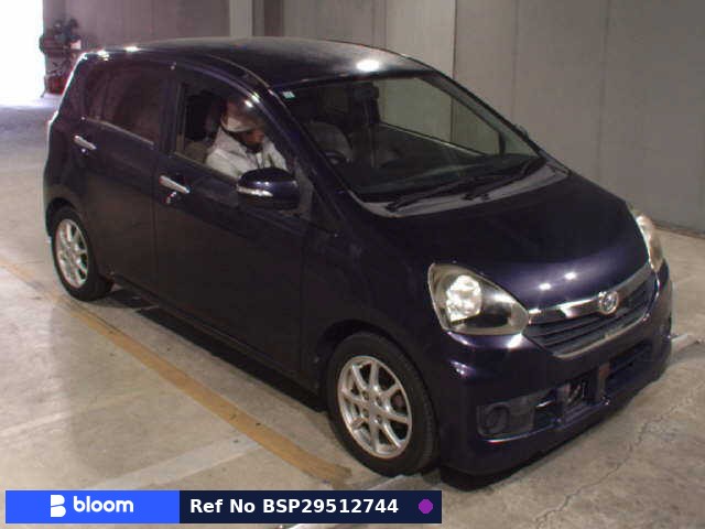 2013 Daihatsu Mira ES