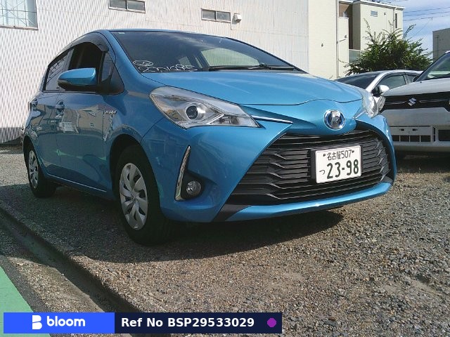 2017 Toyota Vitz