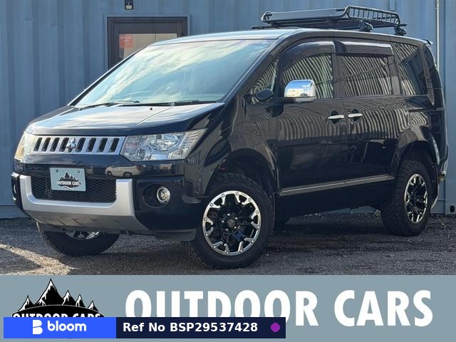 2009 Mitsubishi Delica D5
