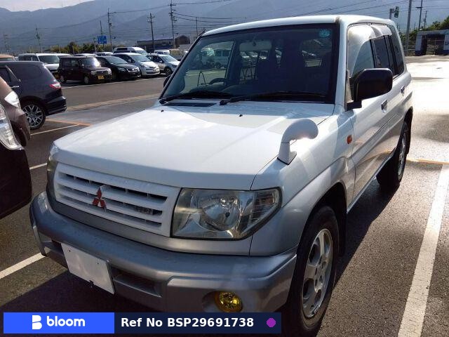 1999 Mitsubishi Pajero IO