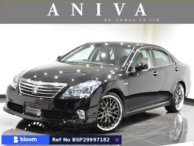 2011 Toyota Crown Hybrid