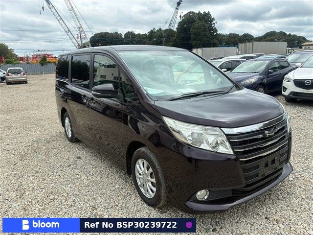2014 Toyota Noah