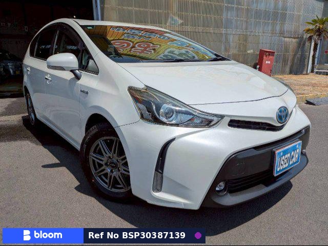 2017 Toyota Prius Alpha