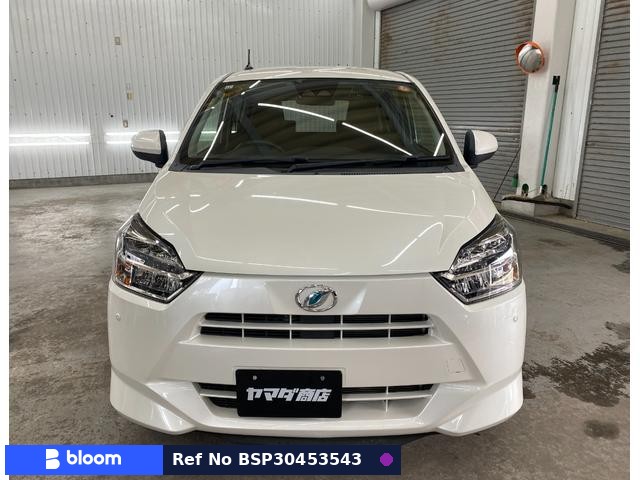 2017 Daihatsu Mira ES