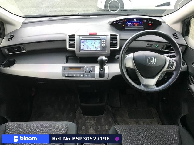 2012 Honda Freed Hybrid