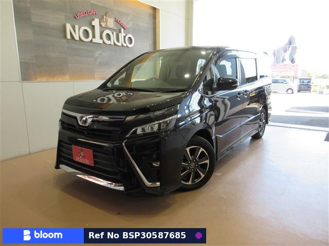 2017 Toyota Voxy