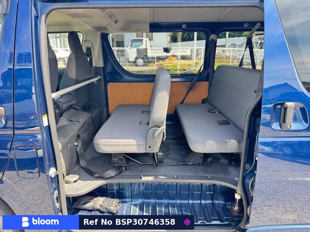 2017 Toyota Hiace VAN
