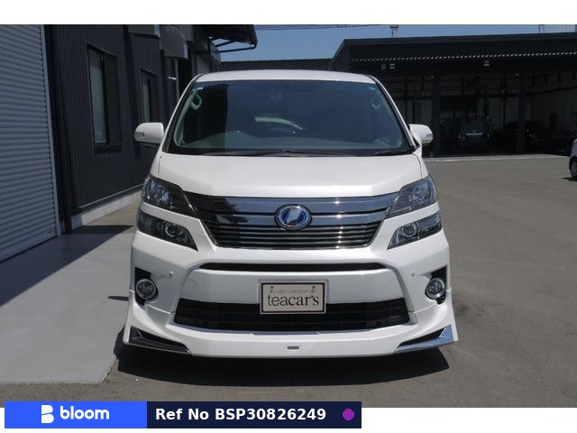2013 Toyota Vellfire Hybrid