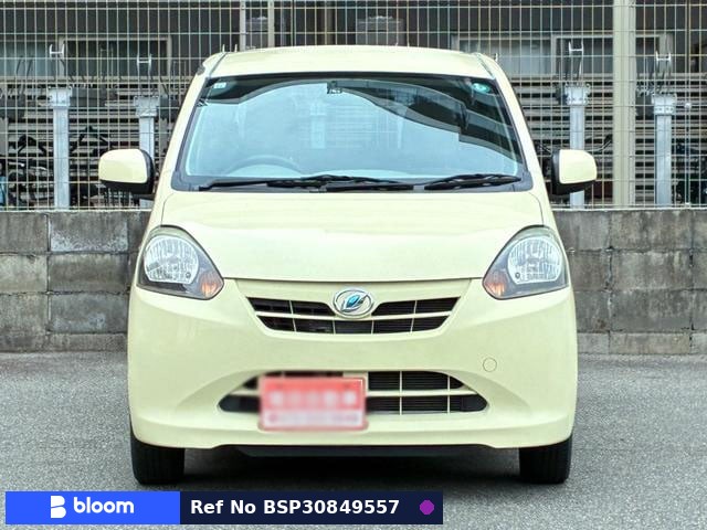 2011 Daihatsu Mira ES
