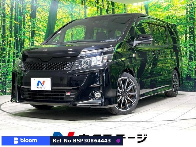2017 Toyota Voxy
