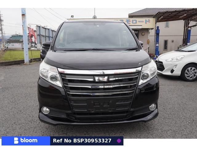 2015 Toyota Noah