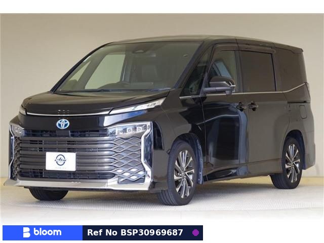 2022 Toyota Voxy
