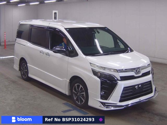 2018 Toyota Voxy