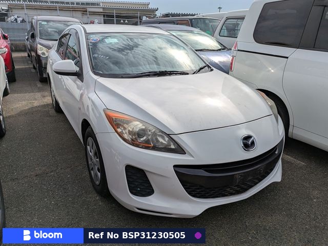 2013 Mazda Axela