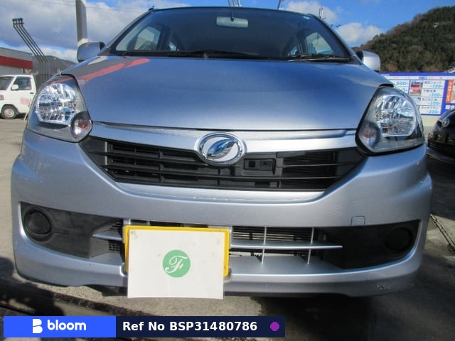 2015 Daihatsu Mira ES