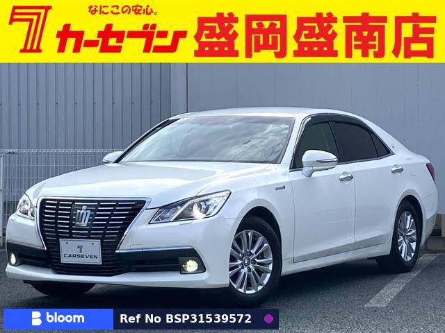 2014 Toyota Crown Hybrid