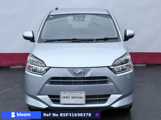 2018 Daihatsu Mira ES