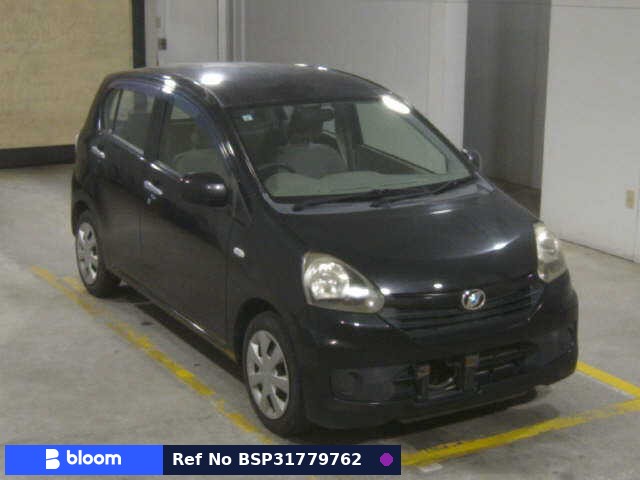 2013 Daihatsu Mira ES