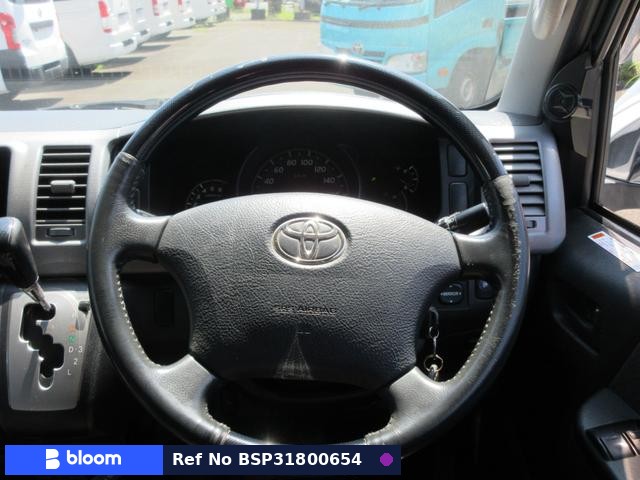 2013 Toyota Hiace VAN