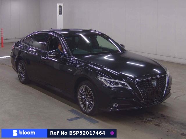 2019 Toyota Crown Hybrid