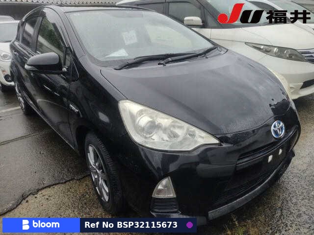 2013 Toyota Aqua