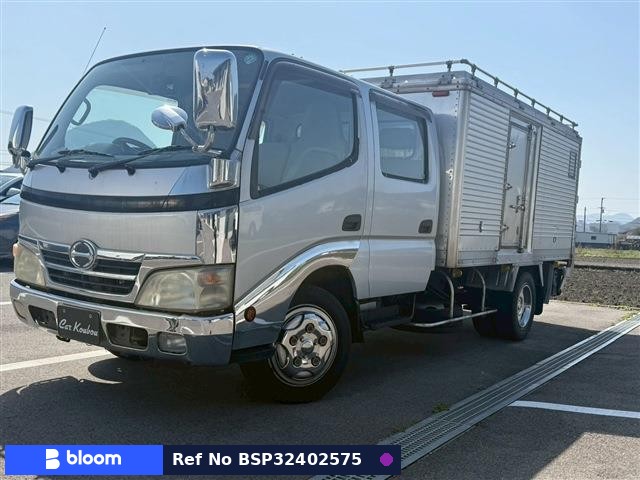 2004 Hino Dutro