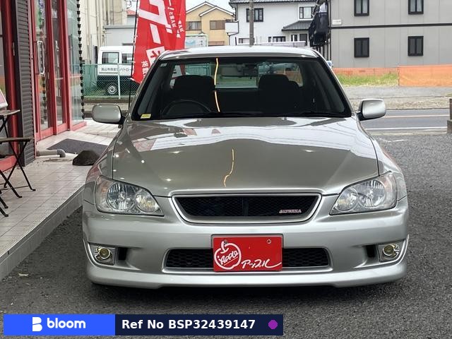 2003 Toyota Altezza