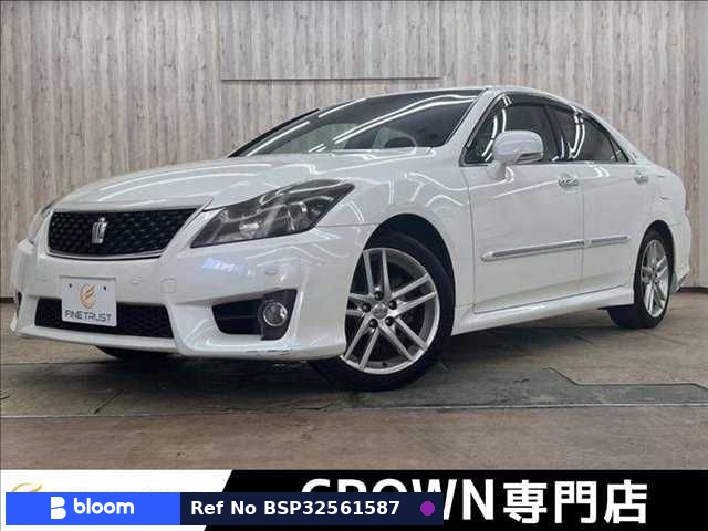 2011 Toyota Crown