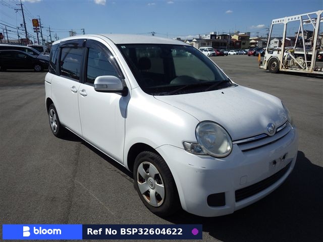 2011 Toyota Sienta