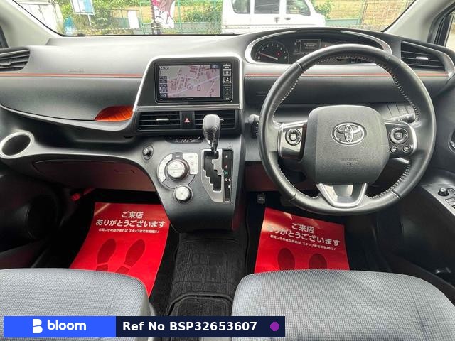 2017 Toyota Sienta