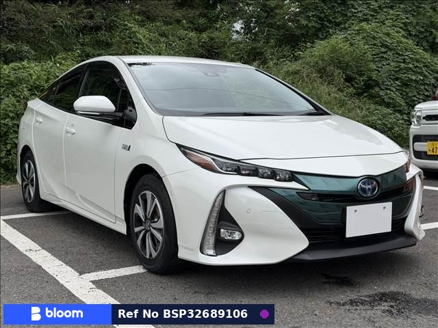 2019 Toyota Prius PHV