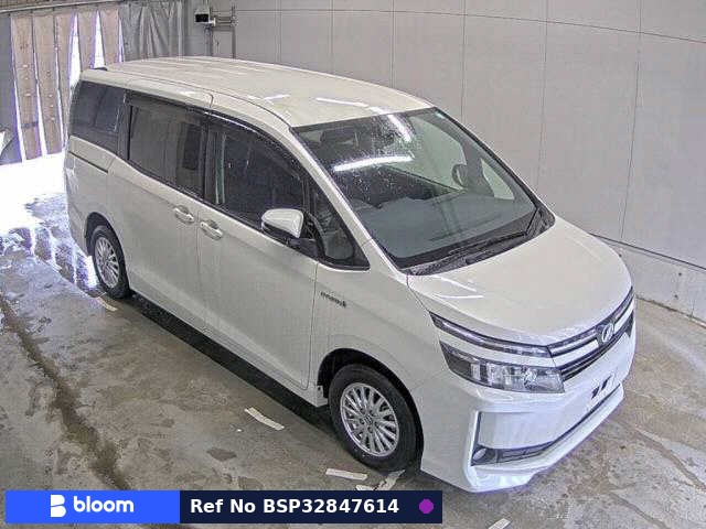2014 Toyota Voxy