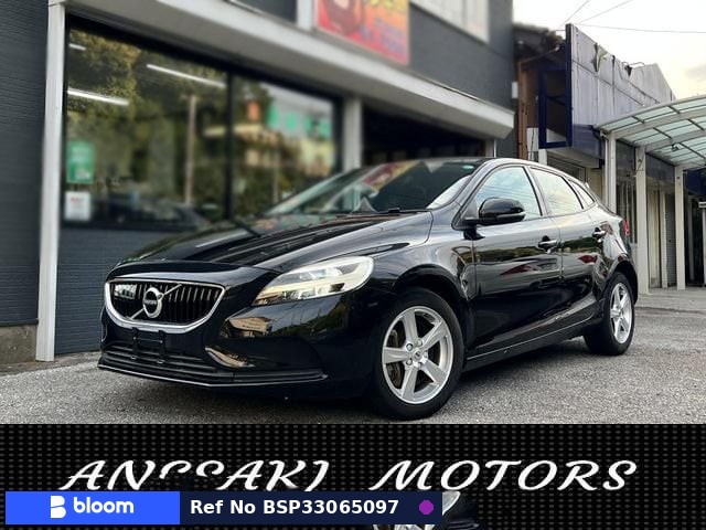 2017 Volvo V40