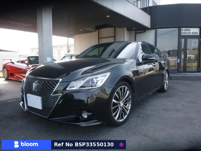 2014 Toyota Crown Hybrid