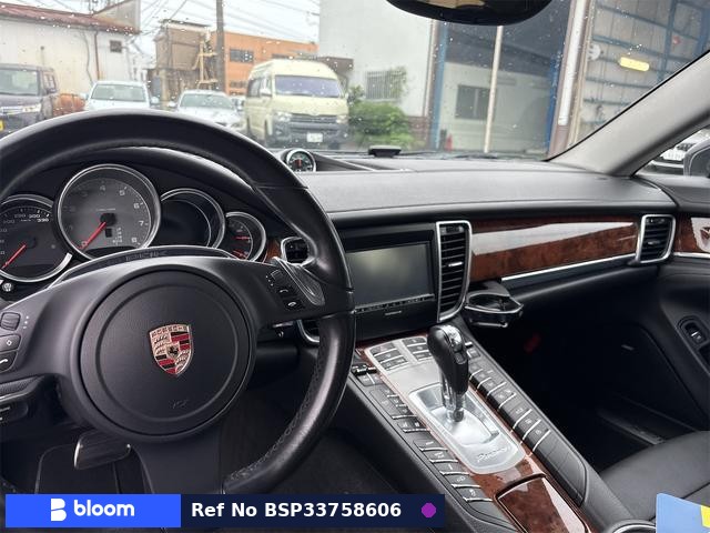 2012 Porsche Panamera