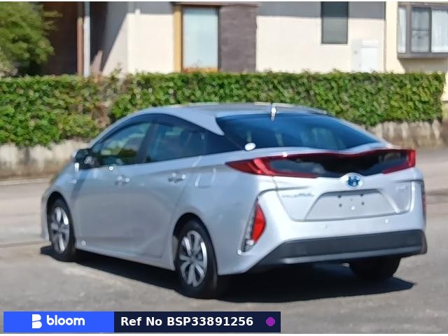 2021 Toyota Prius PHV
