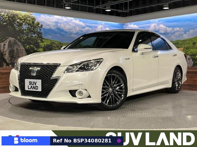 2014 Toyota Crown Hybrid