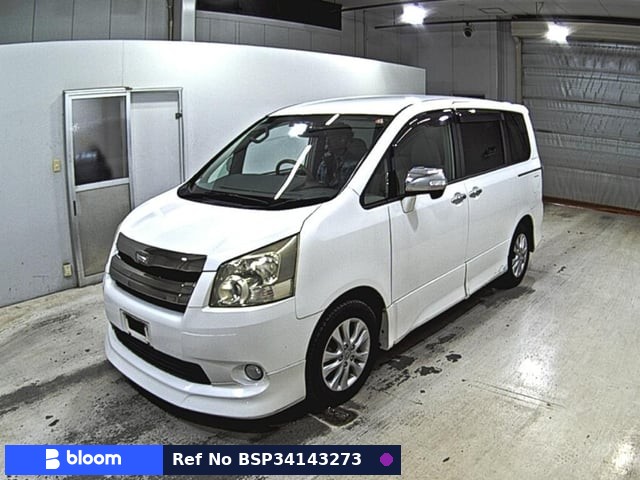 2010 Toyota Noah
