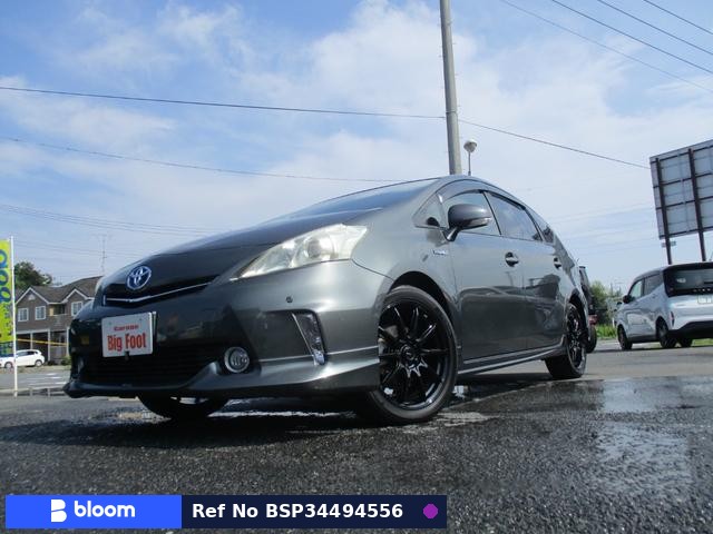 2012 Toyota Prius Alpha