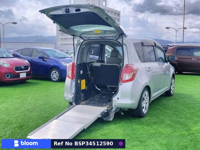 2010 Toyota Ractis