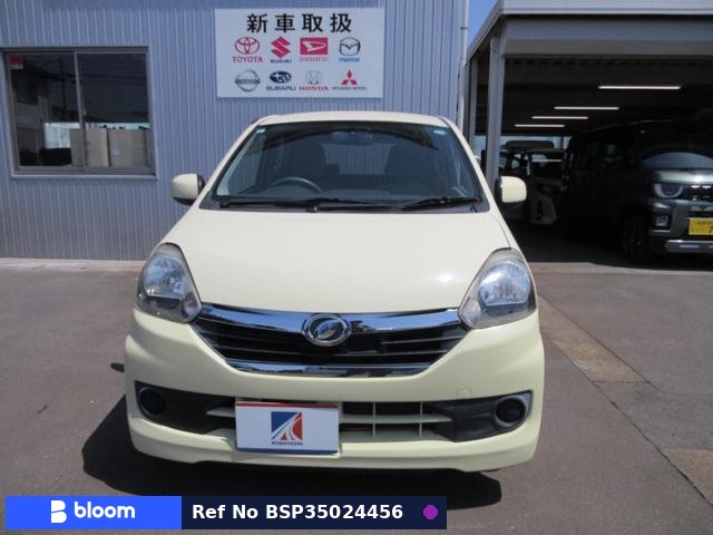 2014 Daihatsu Mira ES