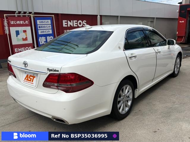 2008 Toyota Crown