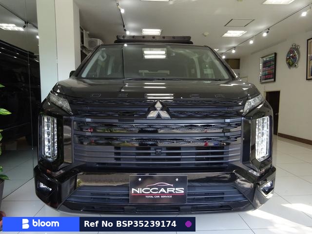 2019 Mitsubishi Delica D5