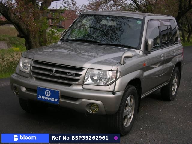 2001 Mitsubishi Pajero IO