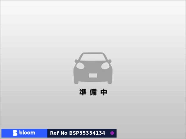 2022 Nissan Aura