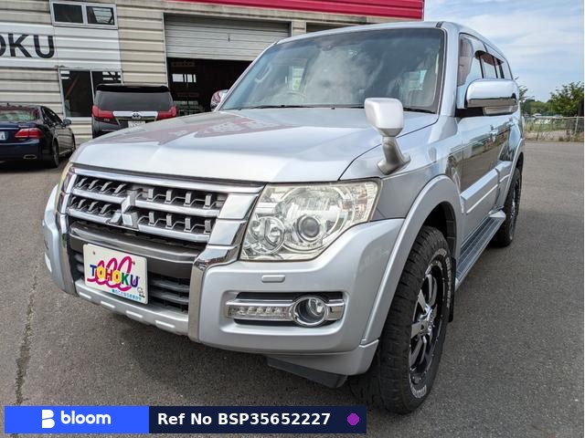 2014 Mitsubishi Pajero