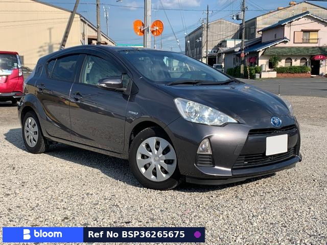 2013 Toyota Aqua
