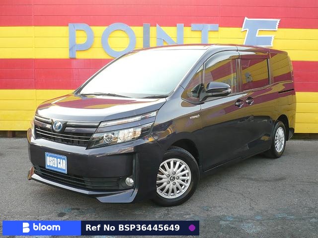 2017 Toyota Voxy