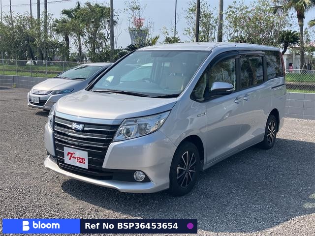 2014 Toyota Noah